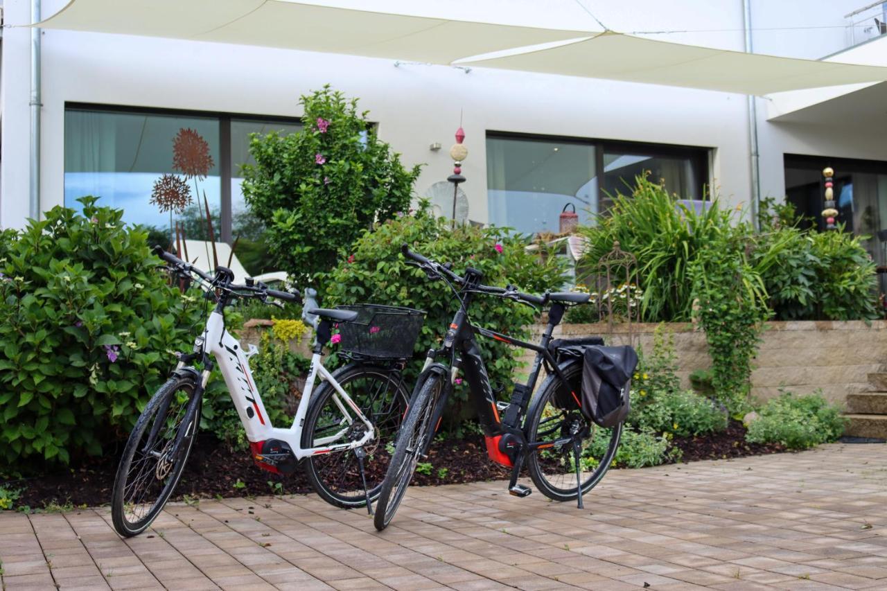 Moderne Ferienwohnung Naehe Bad Griesbach, Haarbach エクステリア 写真